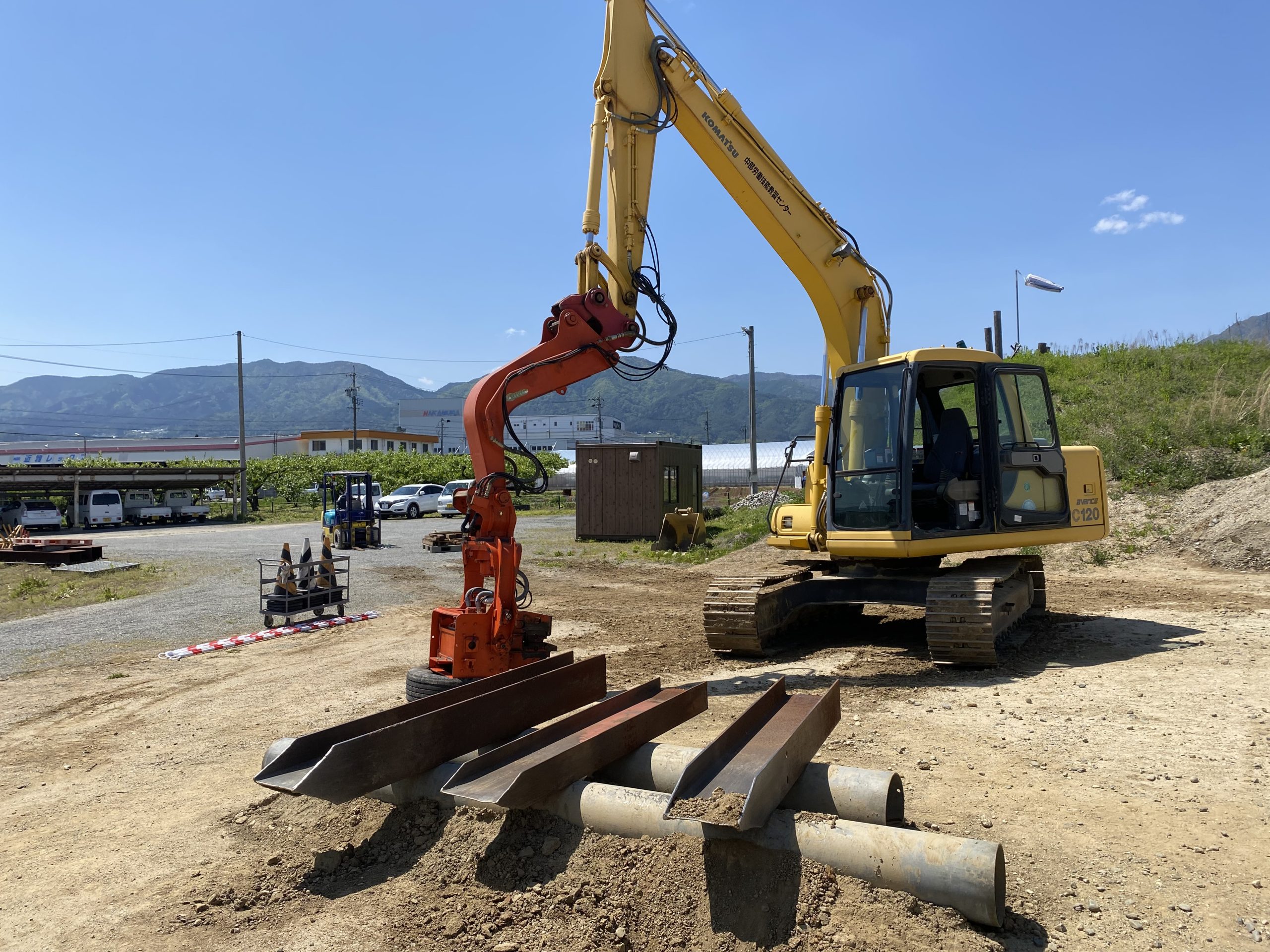 ×車両系建設機械（基礎工事用）運転技能講習（機体質量3t以上）（飯田会場） @ 中部労働技能教習センター　飯田会場