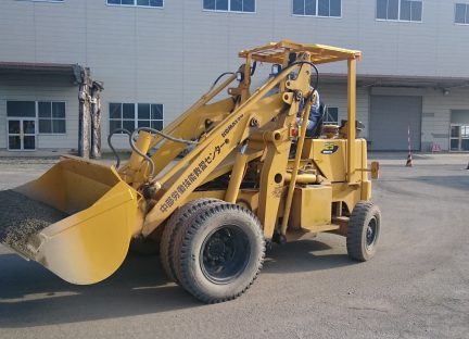 ショベルローダー等運転（最大荷重１ｔ以上）イメージ01