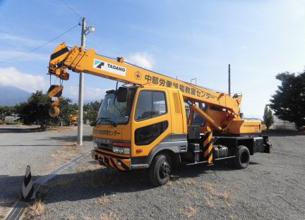 小型移動式クレーン運転 （つり上げ荷重5t未満）イメージ02